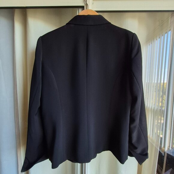Black Zippered Jacket - Picture 2 of 5